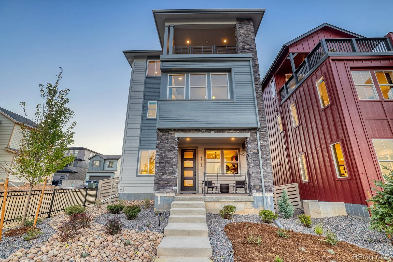 8795 Hugo Drive Littleton CO 80125 | MLS #REC6667740 07102026222406 1600 2