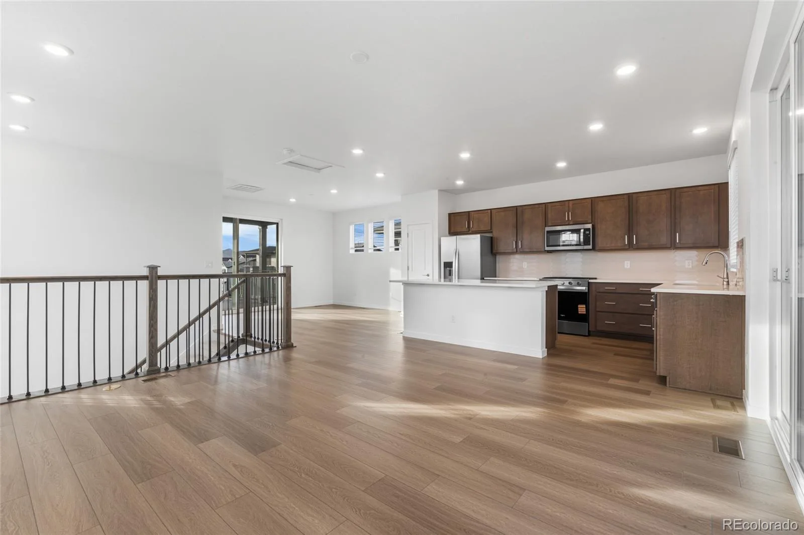 8795 Hugo Drive Littleton CO 80125 | MLS #REC6667740 07102026222406 1600 6