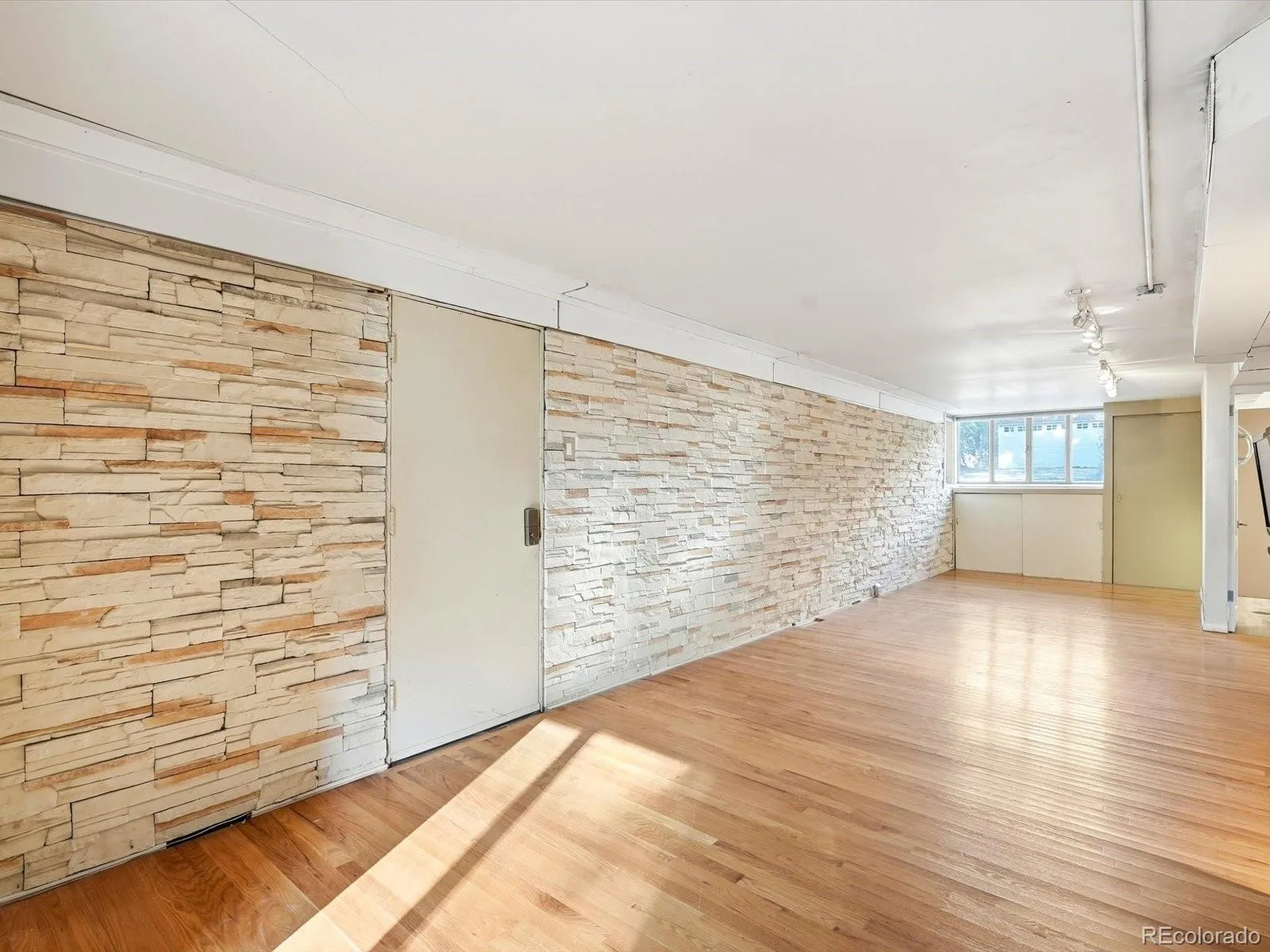 2465 Stuart Court Denver CO 80212 | MLS #REC6668424 10022026202517 1600 24
