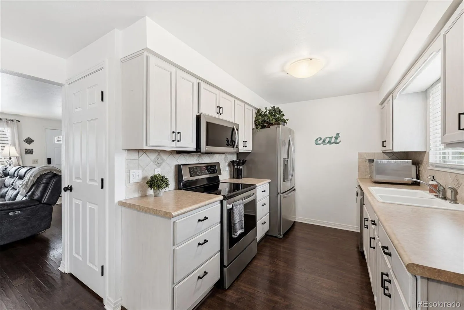 04012026025320 1600 3