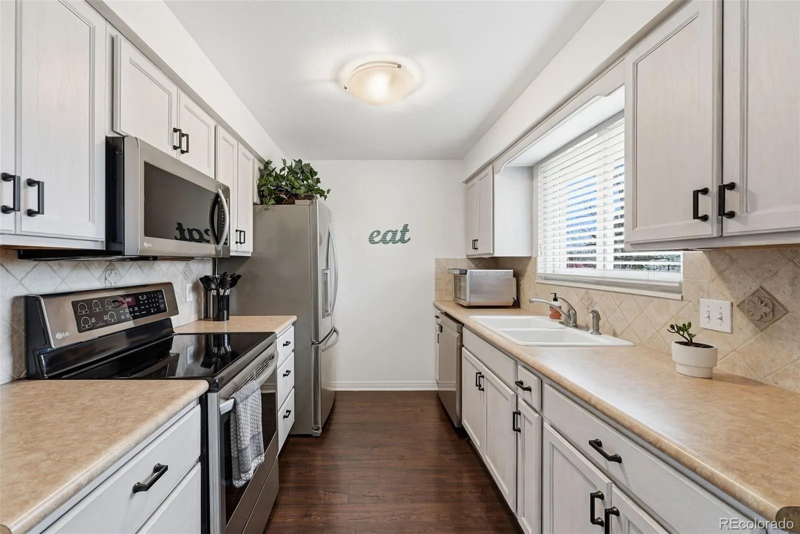 04012026025320 1600 4