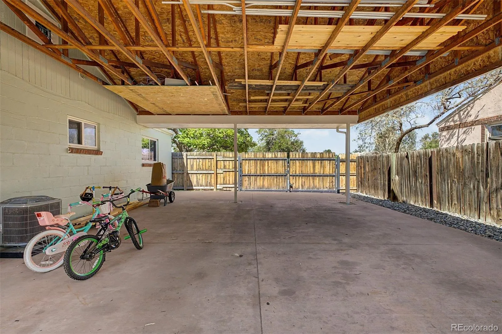 5480 Niagara Street Commerce City CO 80022 | MLS #REC6669760 08032026140527 1600 36