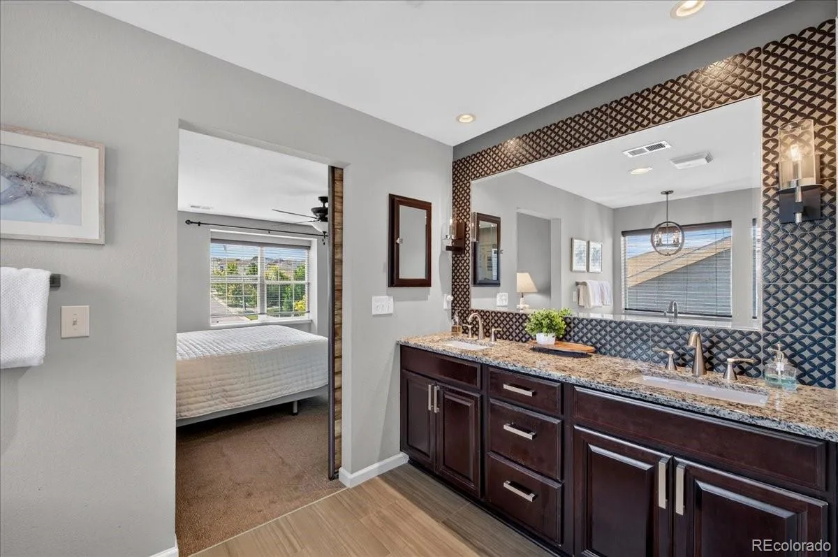5682 S Flat Rock Way Aurora CO 80016 | MLS #REC6669858 08242026013259 1200 22