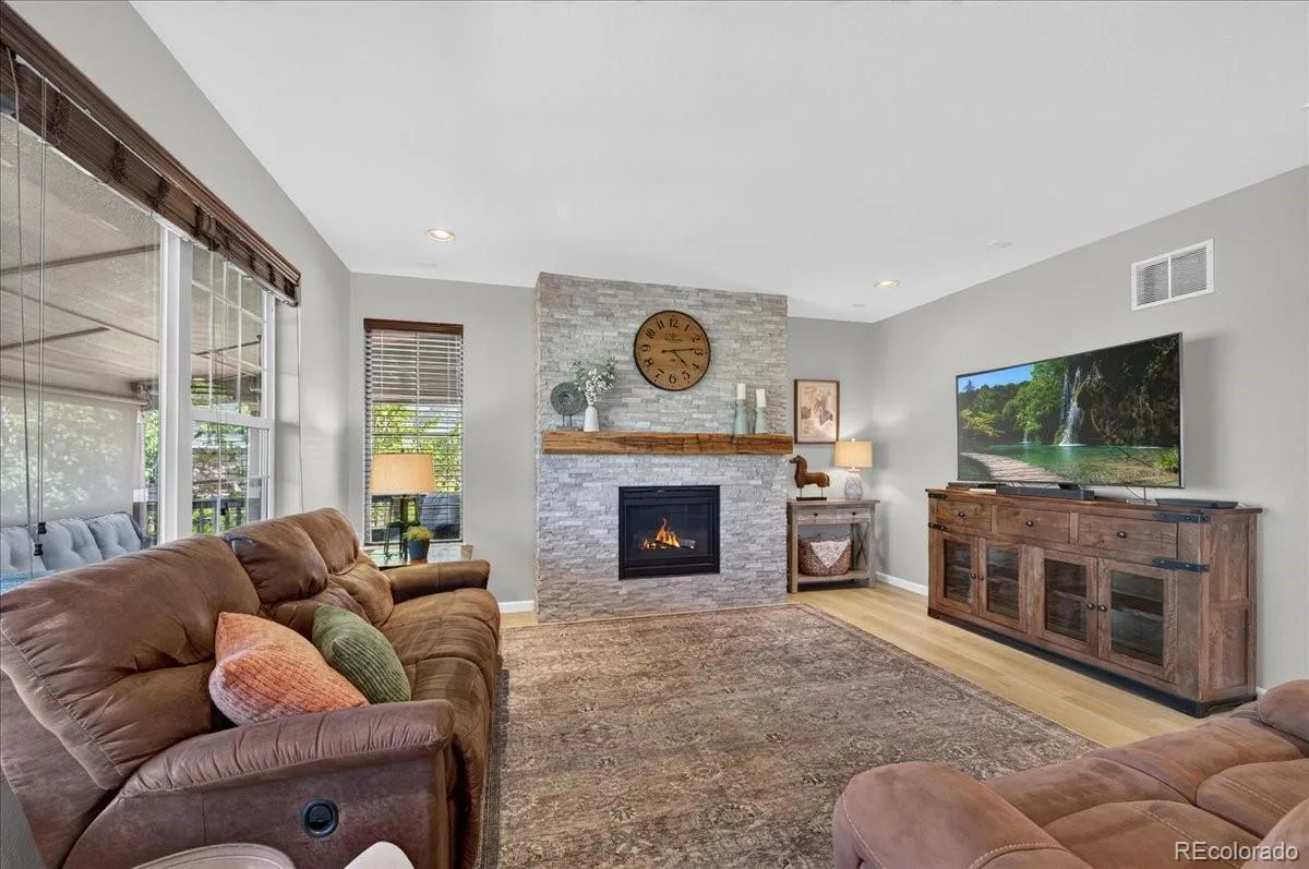 5682 S Flat Rock Way Aurora CO 80016 | MLS #REC6669858 08242026013259 1200 6