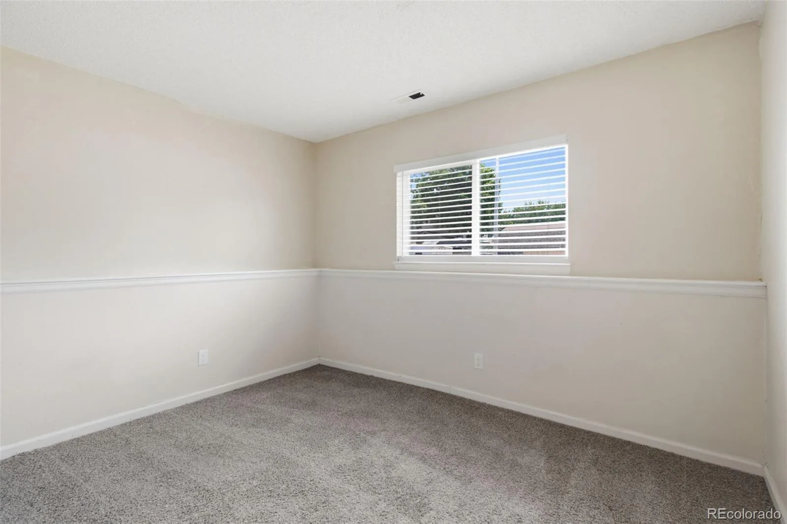 9525 W David Avenue Littleton CO 80128 | MLS #REC6670938 07152026082217 1600 21