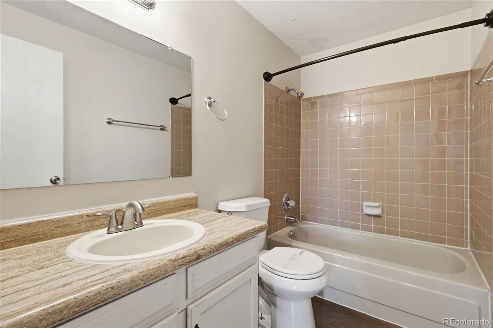 9525 W David Avenue Littleton CO 80128 | MLS #REC6670938 07152026082217 1600 25