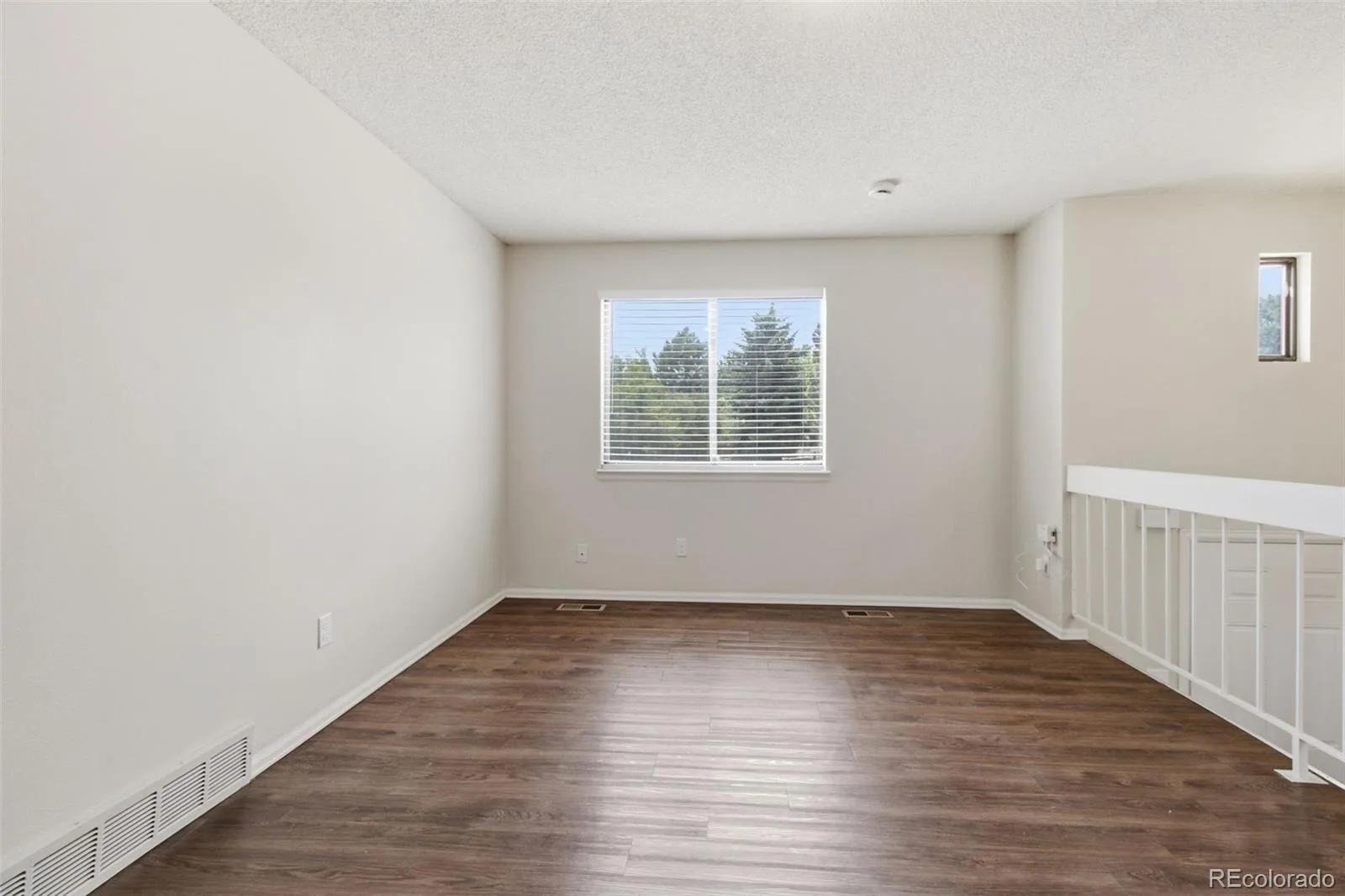 9525 W David Avenue Littleton CO 80128 | MLS #REC6670938 07152026082217 1600 3