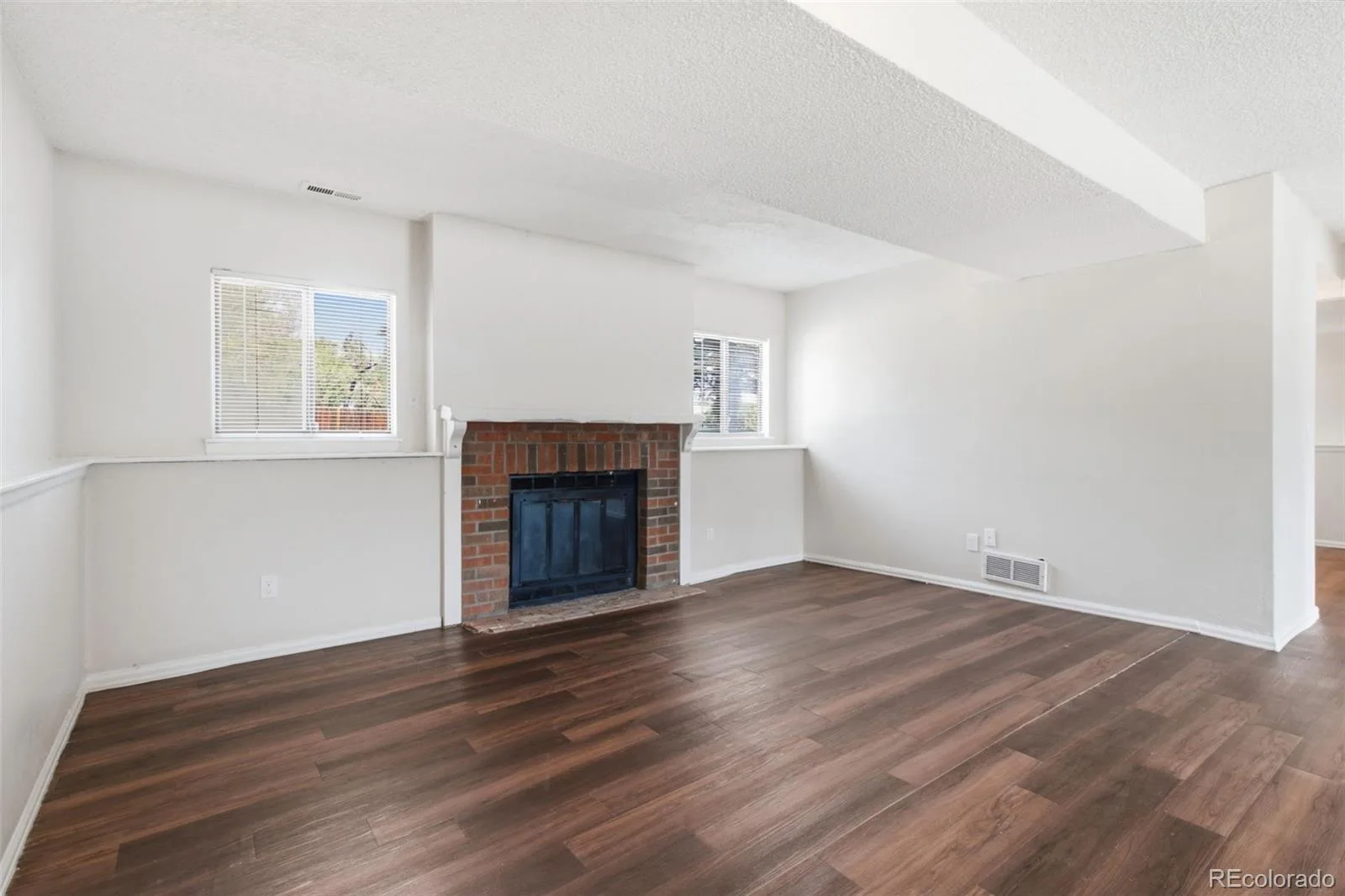 9525 W David Avenue Littleton CO 80128 | MLS #REC6670938 07152026082217 1600 5