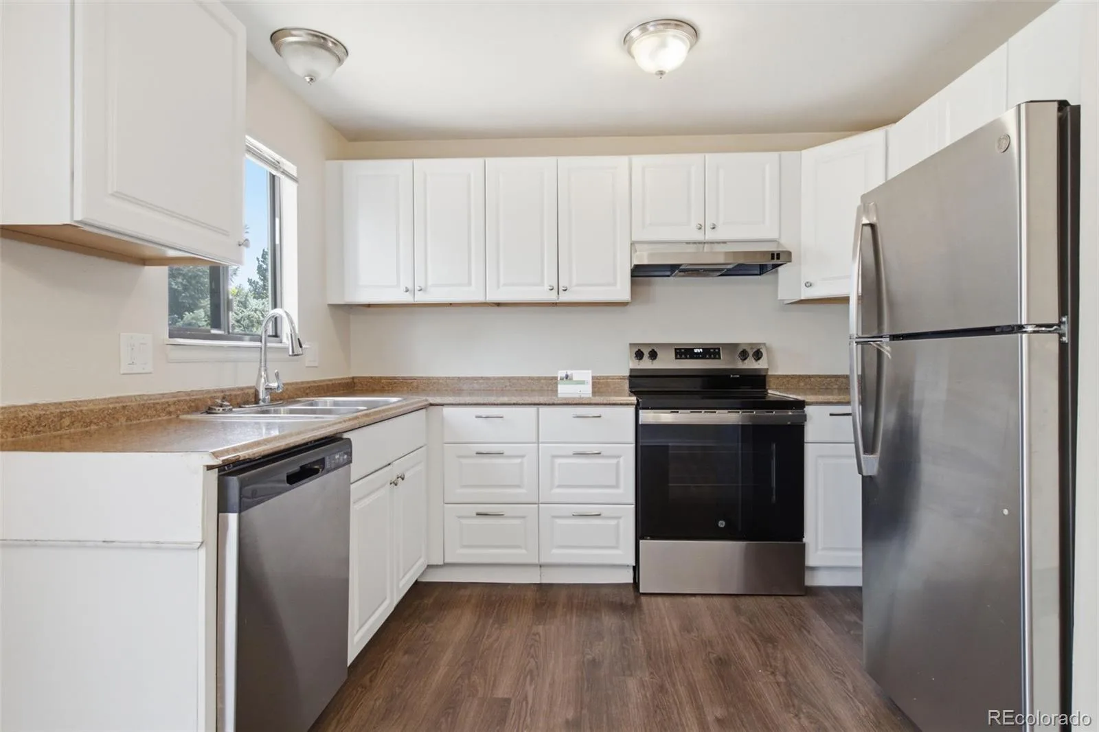 9525 W David Avenue Littleton CO 80128 | MLS #REC6670938 07152026082217 1600 8