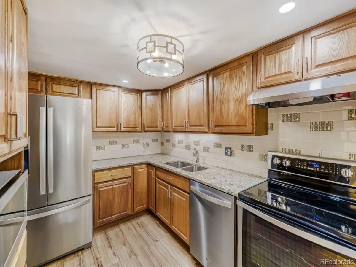 13691 E Marina Drive #103 Aurora CO 80014 | MLS #REC6671206 08192026141746 1200 5