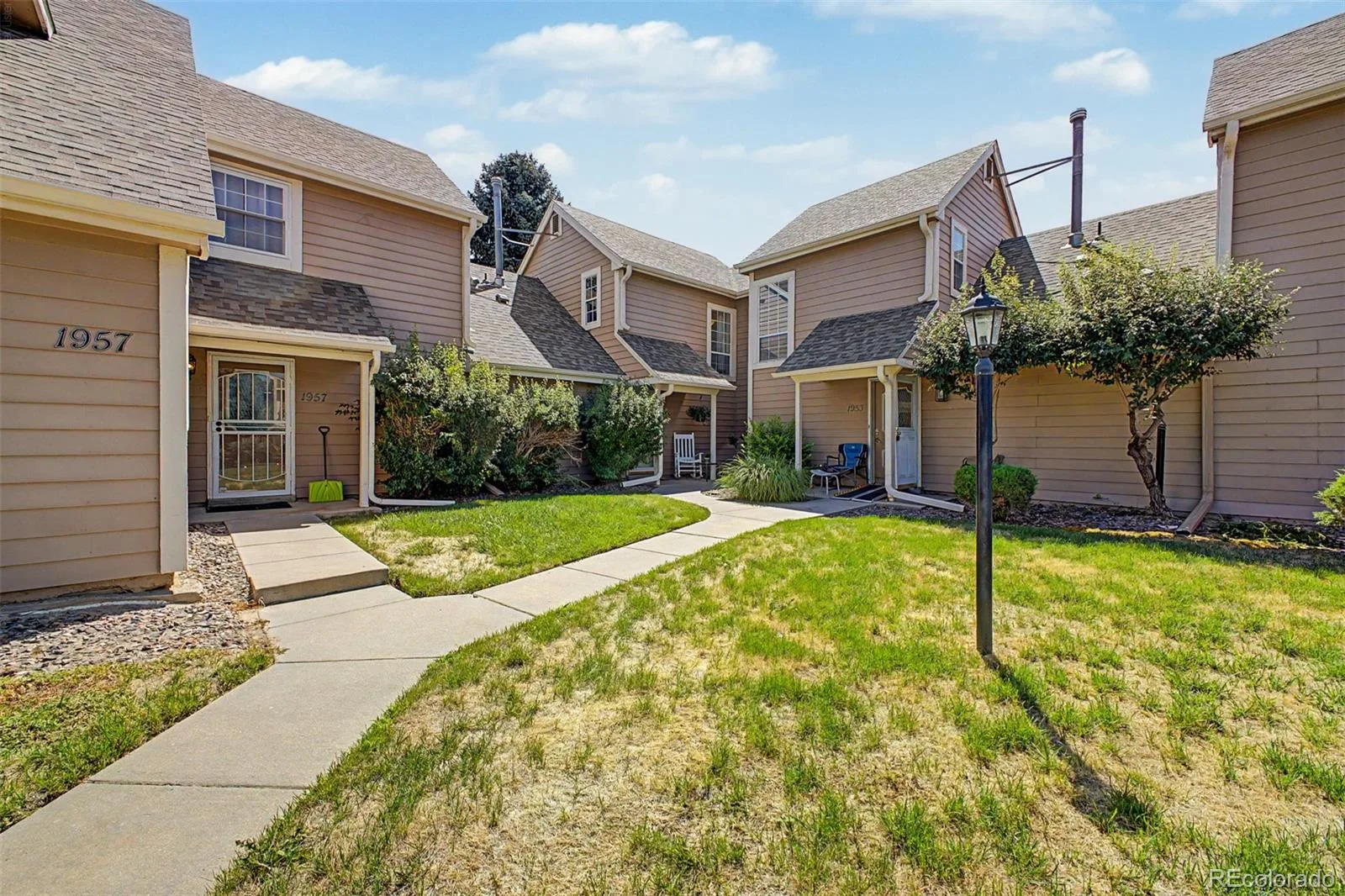 1955 S Xanadu Way Aurora CO 80014 | MLS #REC6671890 08092026143334 1600 2