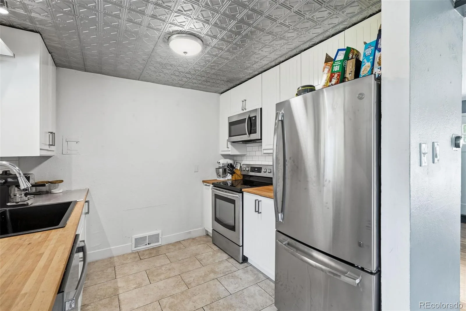 4890 E Arizona Avenue Denver CO 80246 | MLS #REC6673199 08122026145615 1600 15
