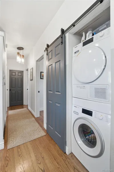 04212026193953 800 18