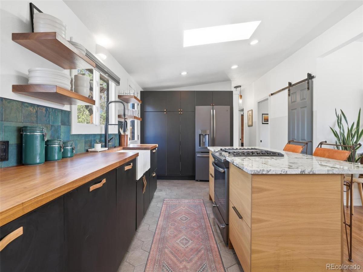 MLS #REC6673737 image #0