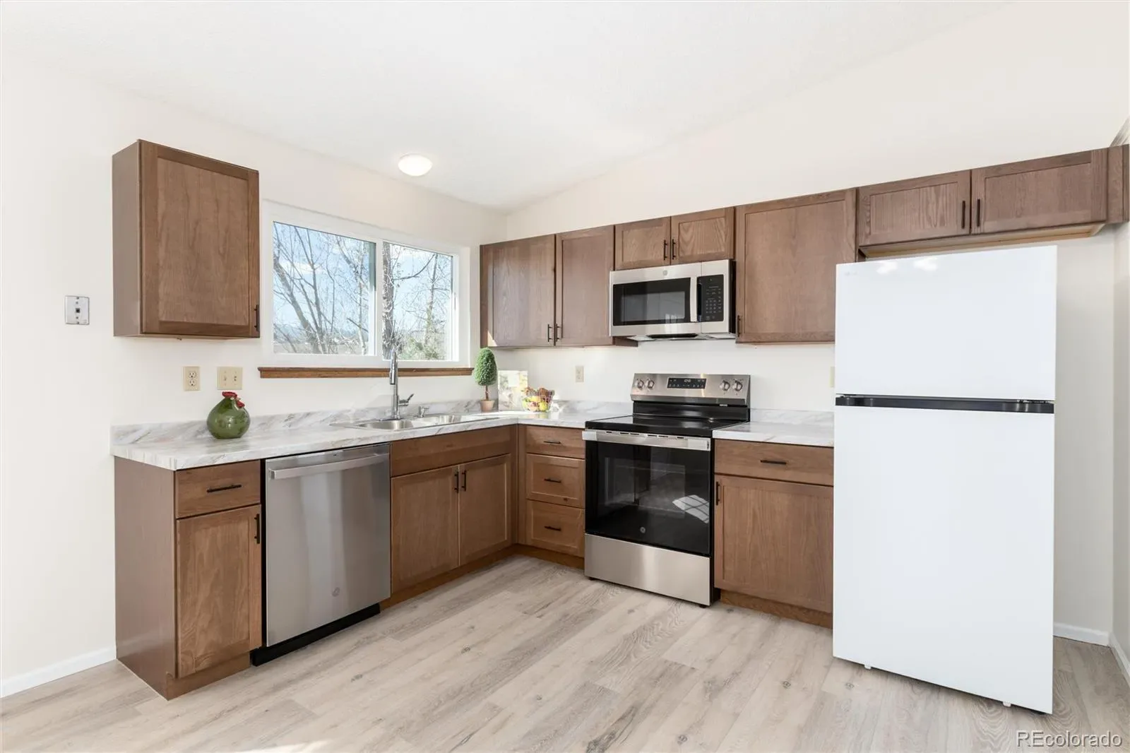 03272026223712 1600 4