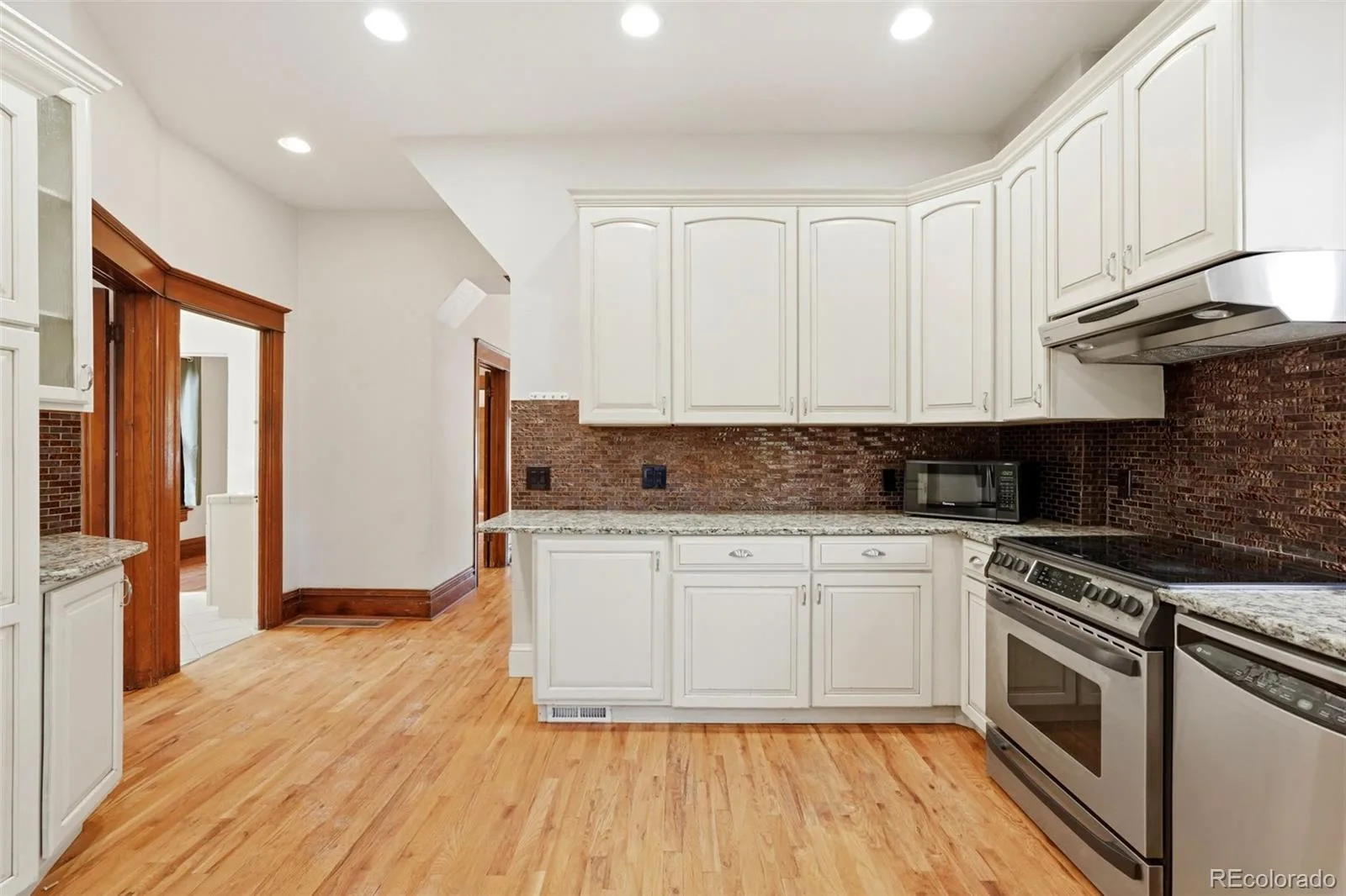 400 S Sherman Street Denver CO 80209 | MLS #REC6678101 10092026014859 1600 20