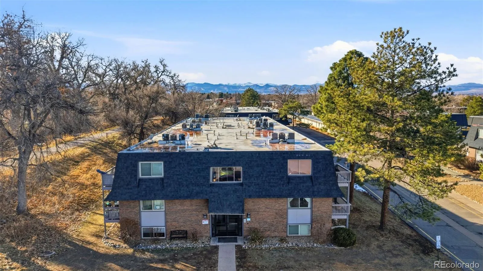 190 E Highline Circle #107 Centennial CO 80122 MLS #REC6680267 04072026172125 1600 11