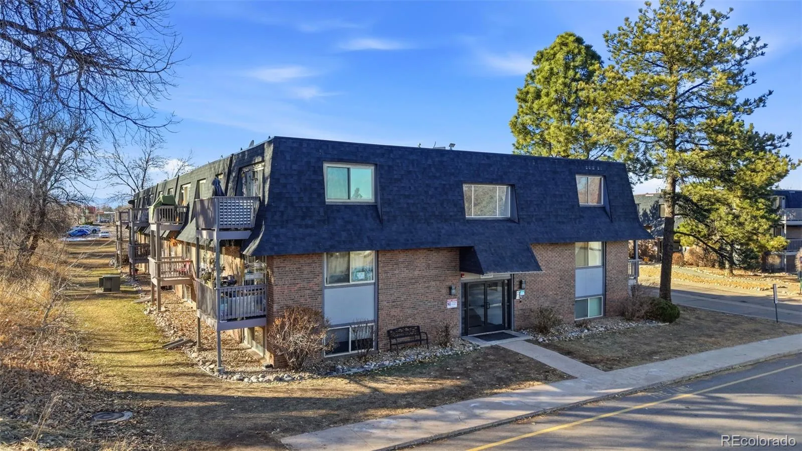190 E Highline Circle #107 Centennial CO 80122 MLS #REC6680267 04072026172125 1600 17