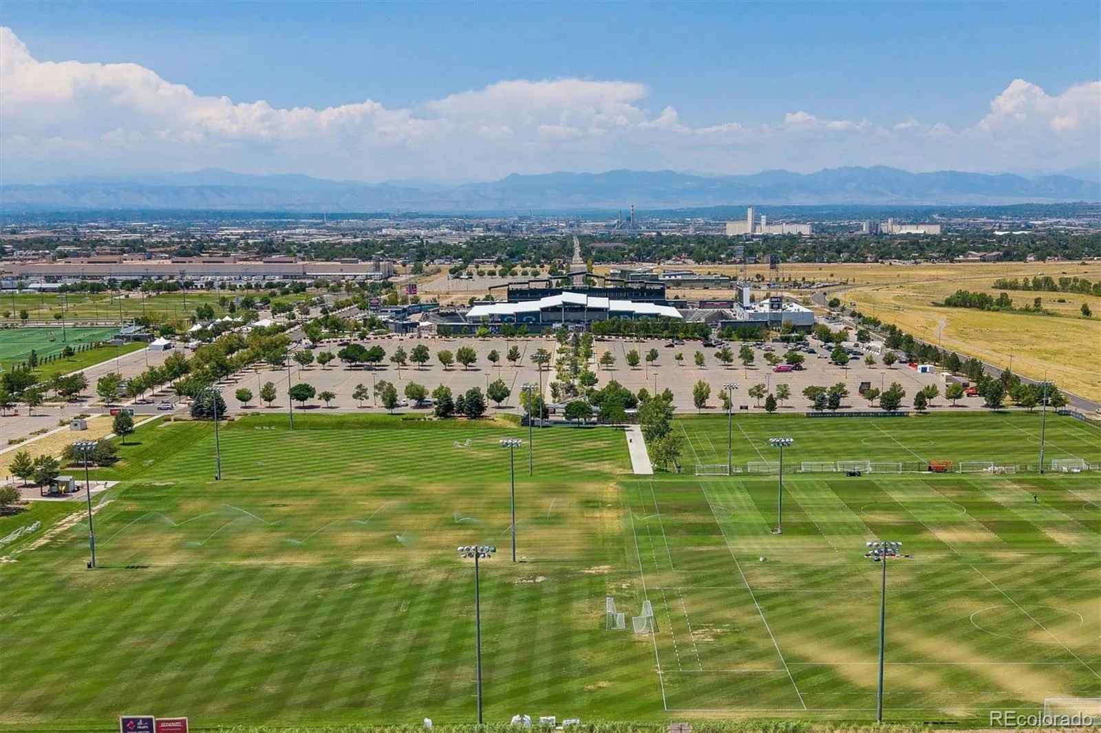 9338 E 58th Drive Denver CO 80238 | MLS #REC6680941 07172026220743 1600 34