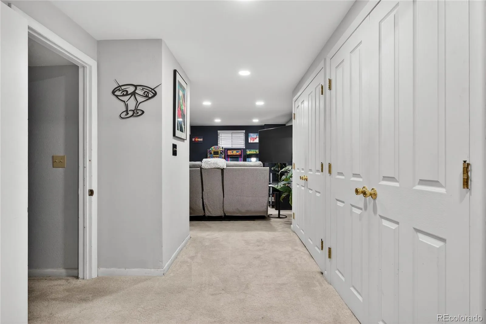 04102026152543 1600 18