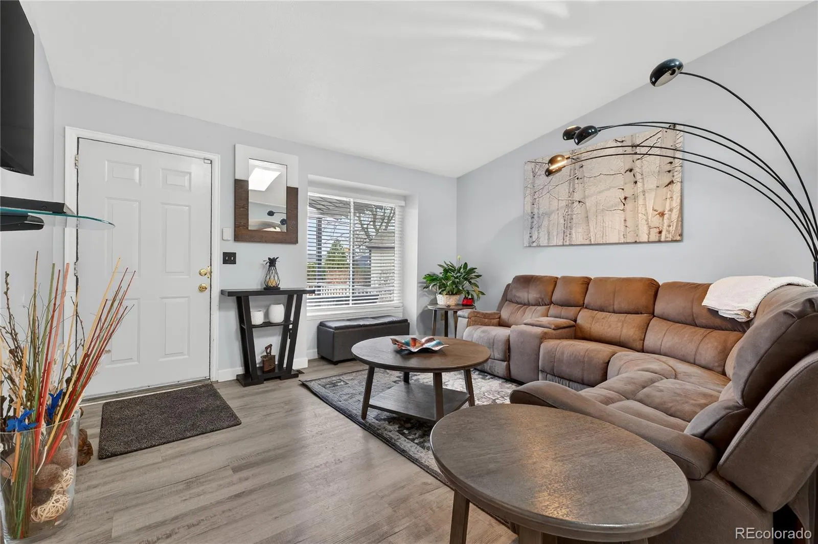 04102026152543 1600 3