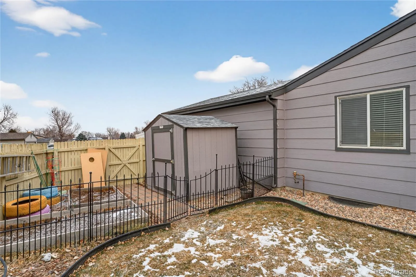 04102026152543 1600 37