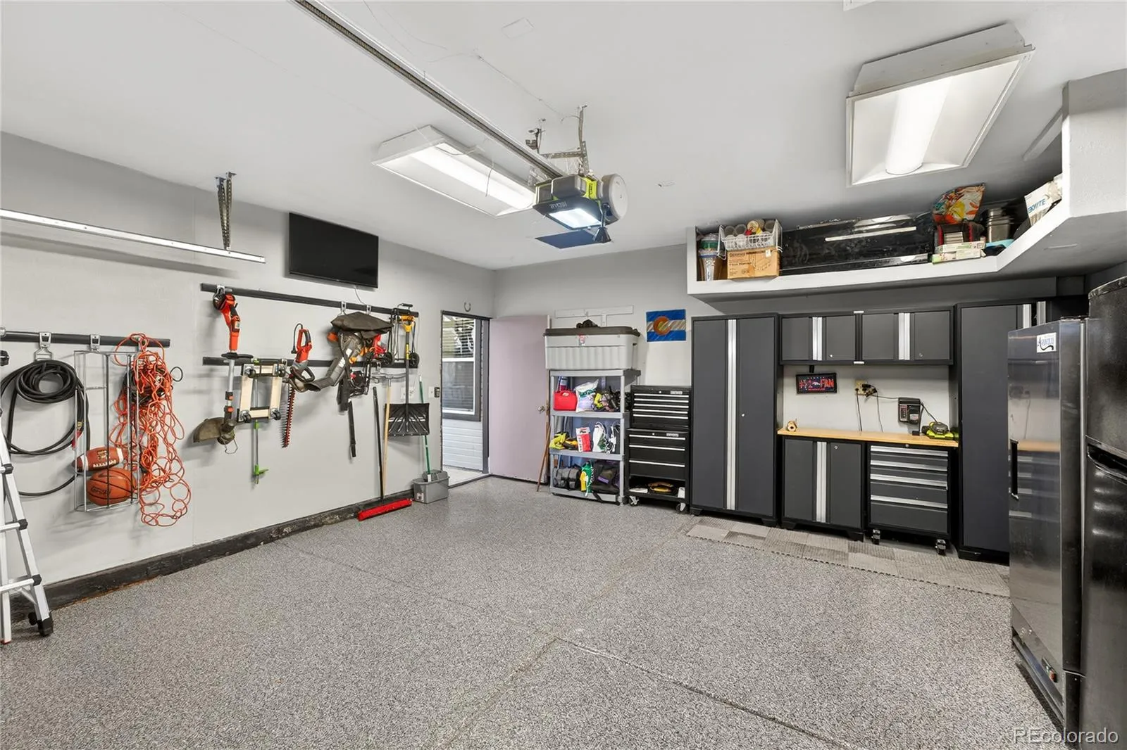 04102026152543 1600 39