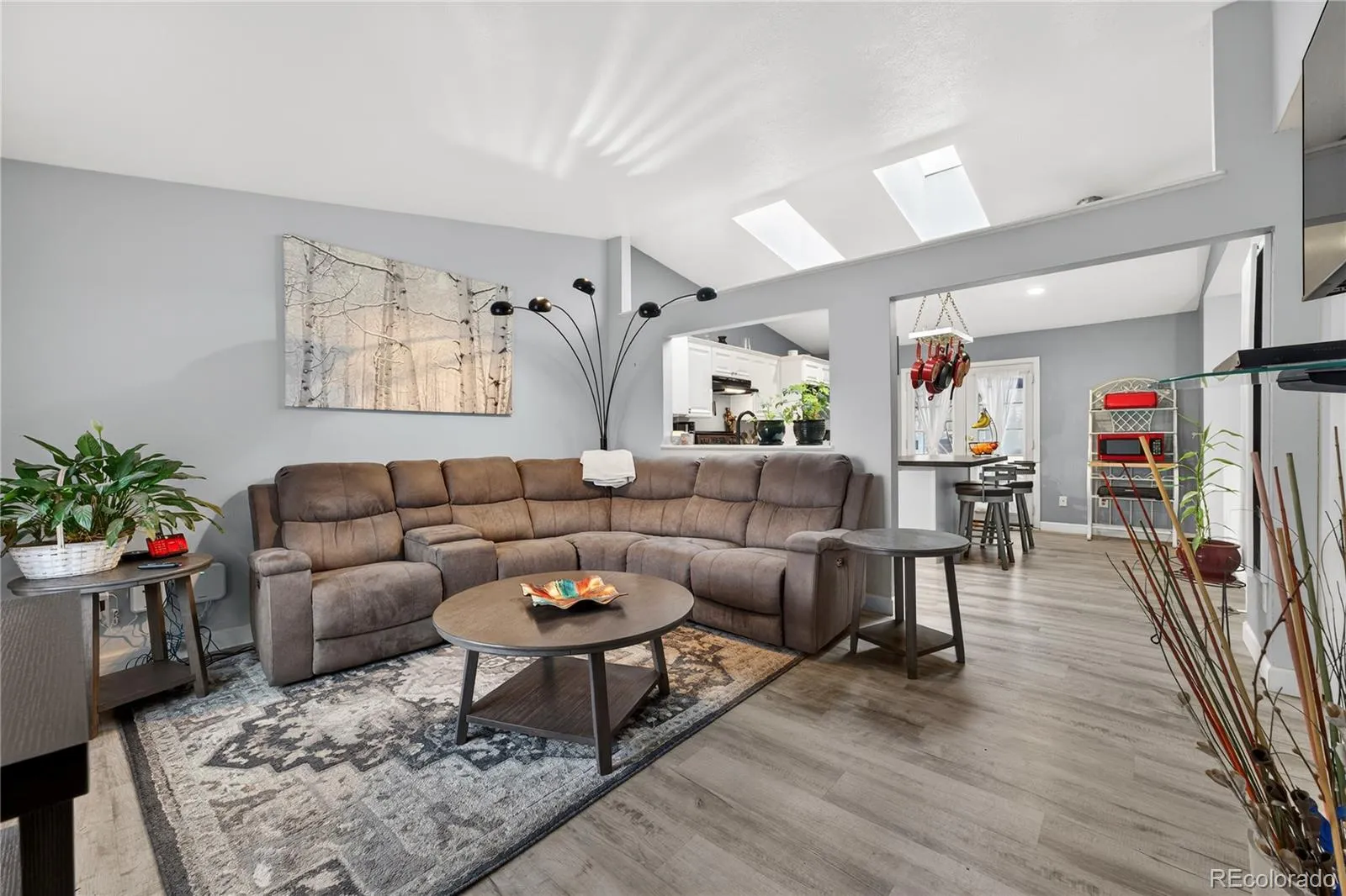 04102026152543 1600 5