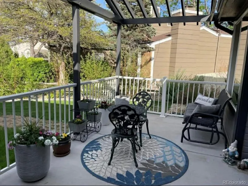 04102026152543 800 34