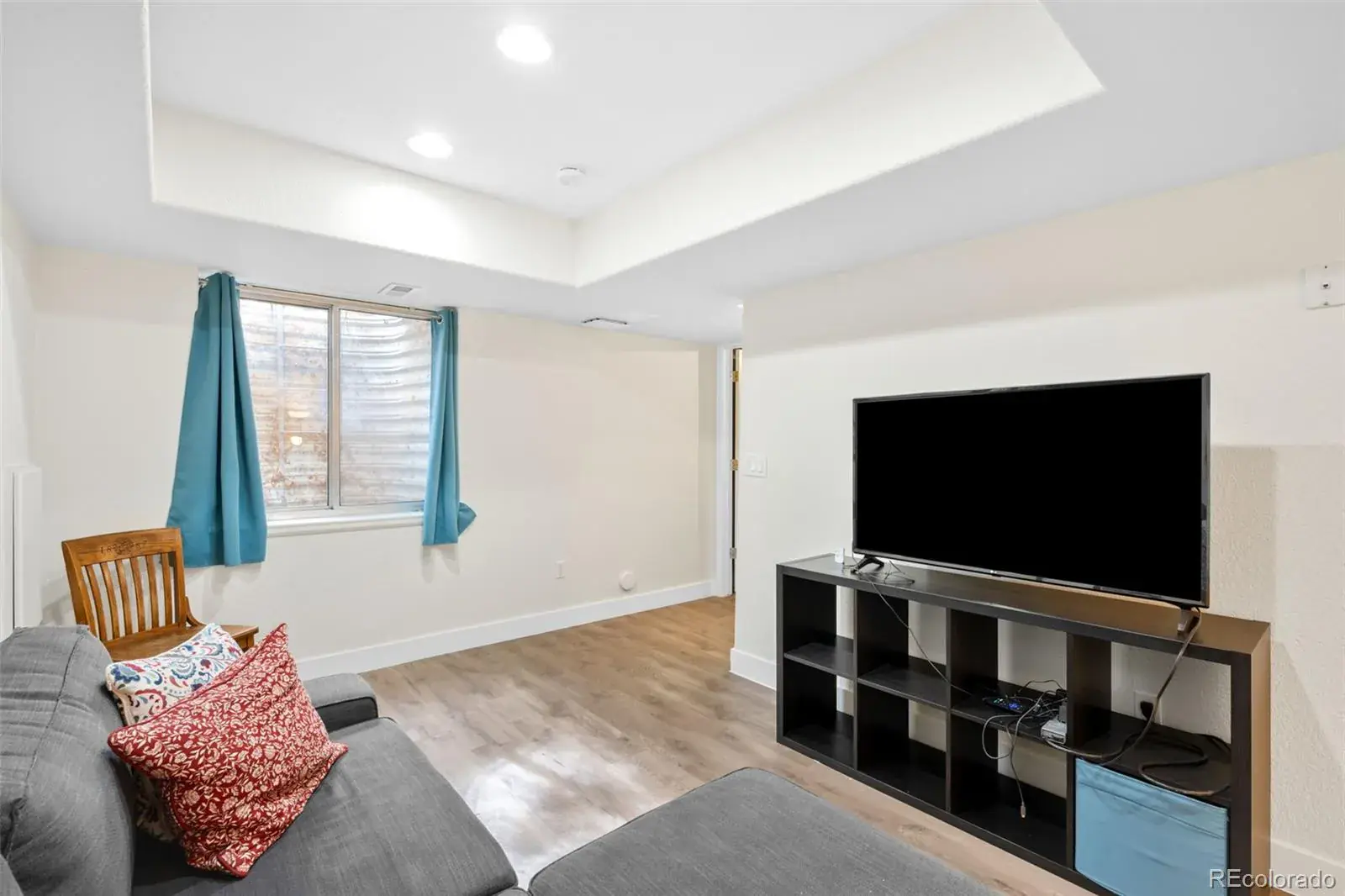 03012026204402 1600 22