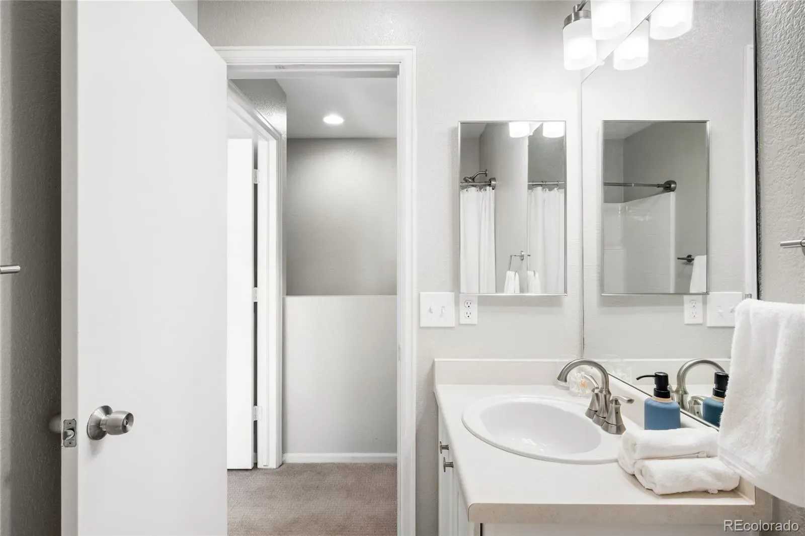 03172026020302 1600 21