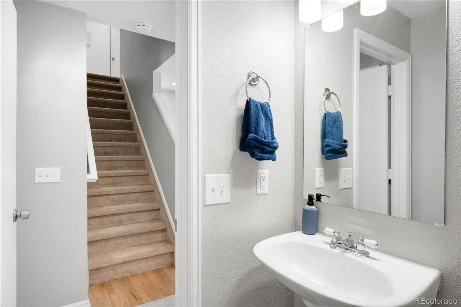 03172026020302 1600 22