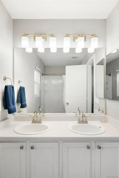 03172026020302 800 15