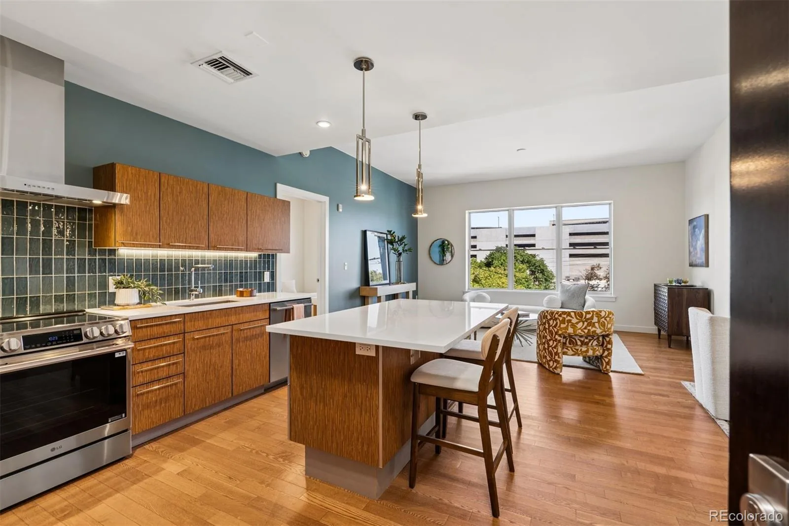 410 Acoma Street #305 Denver CO 80204 | MLS #REC6684331 09252026175541 1600 1