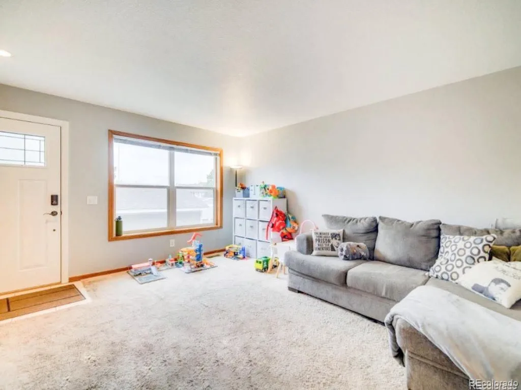 2108 Oakcrest Circle Castle Rock CO 80104 | MLS #REC6684470 07142026191354 1024 2