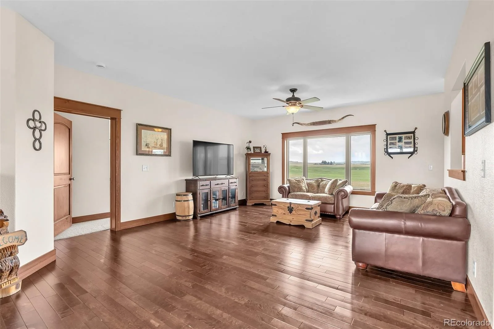 4166 S Castlewood Canyon Road Castle Rock CO 80104 | MLS #REC6686540 07072026202603 1600 8