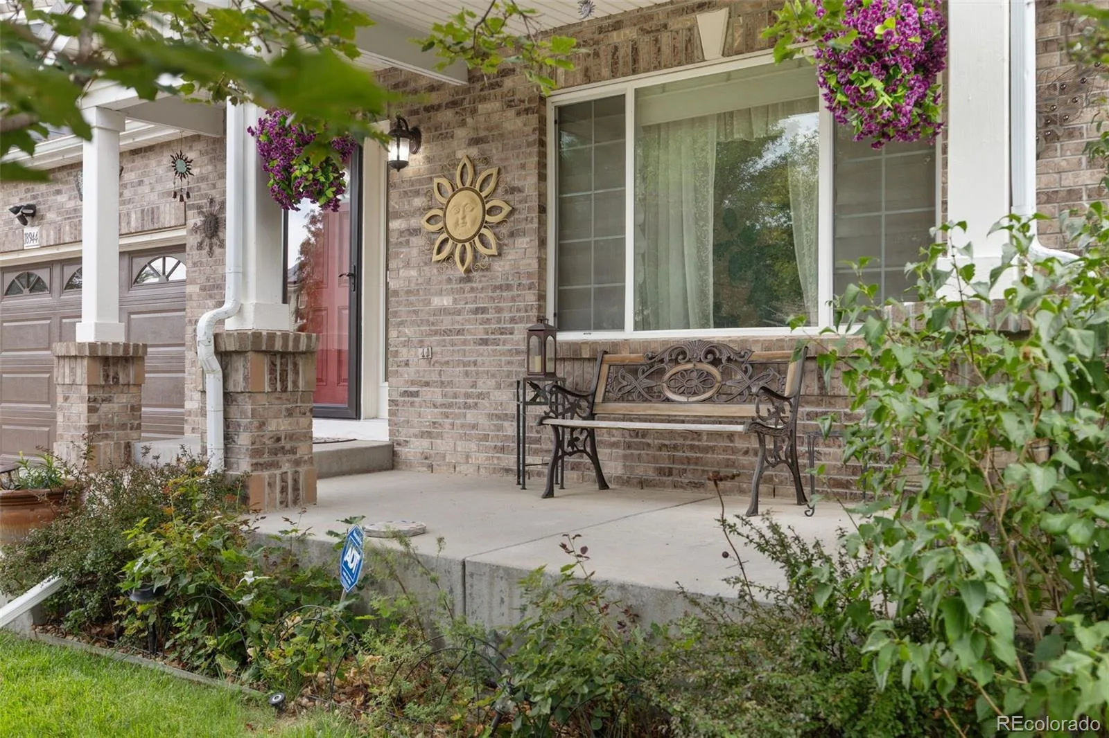 18944 Burlington Place Denver CO 80249 | MLS #REC6688545 09222026141110 1600 2