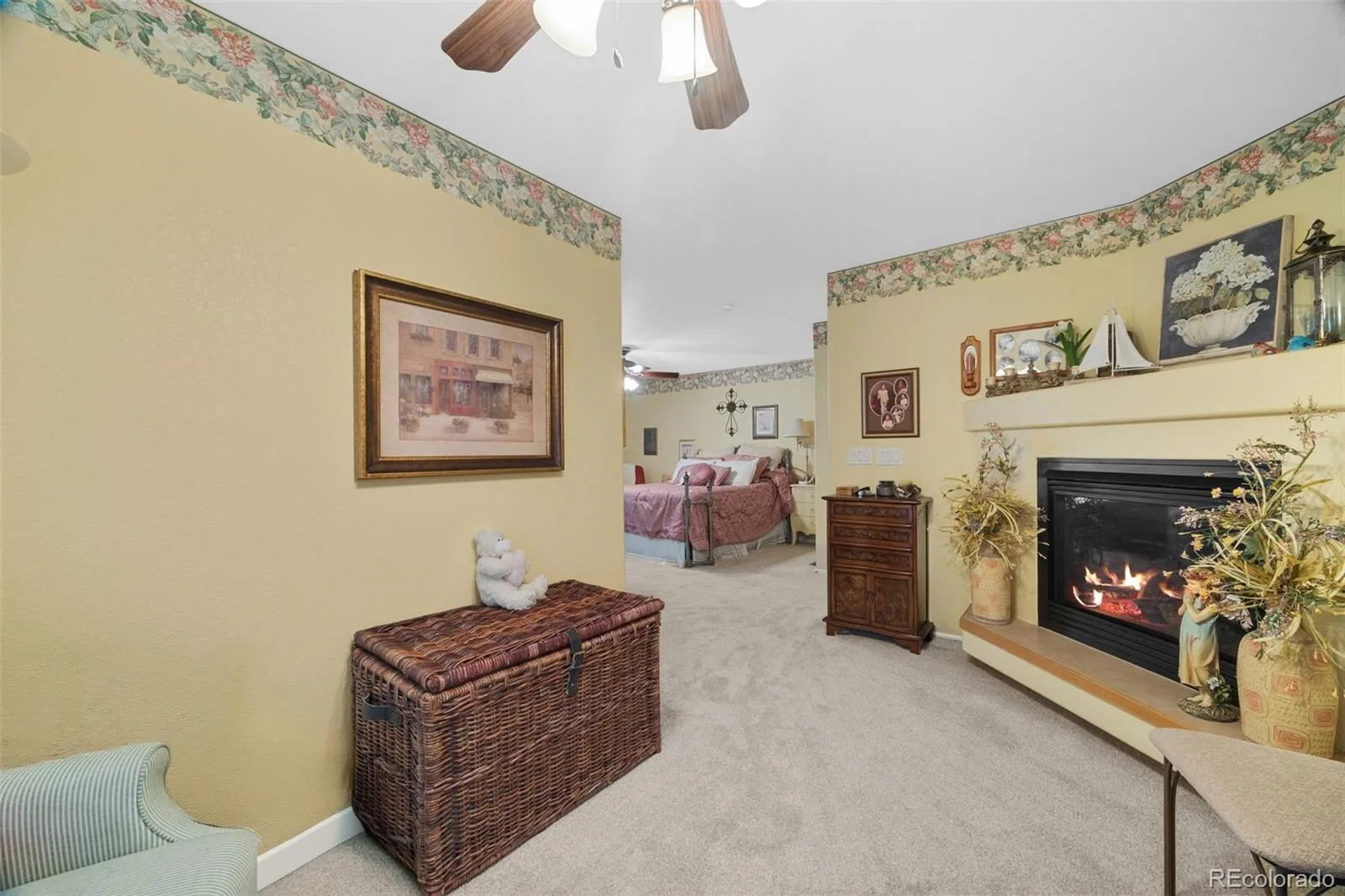 18944 Burlington Place Denver CO 80249 | MLS #REC6688545 09222026141110 1600 24