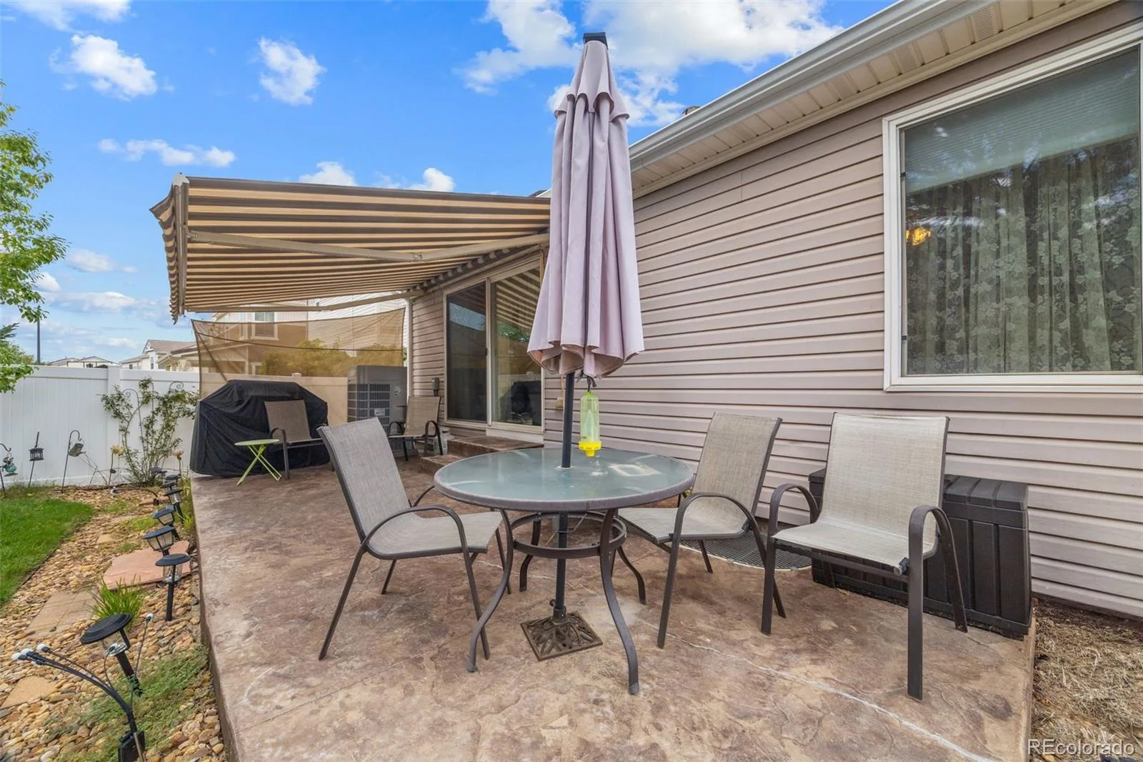 18944 Burlington Place Denver CO 80249 | MLS #REC6688545 09222026141110 1600 38