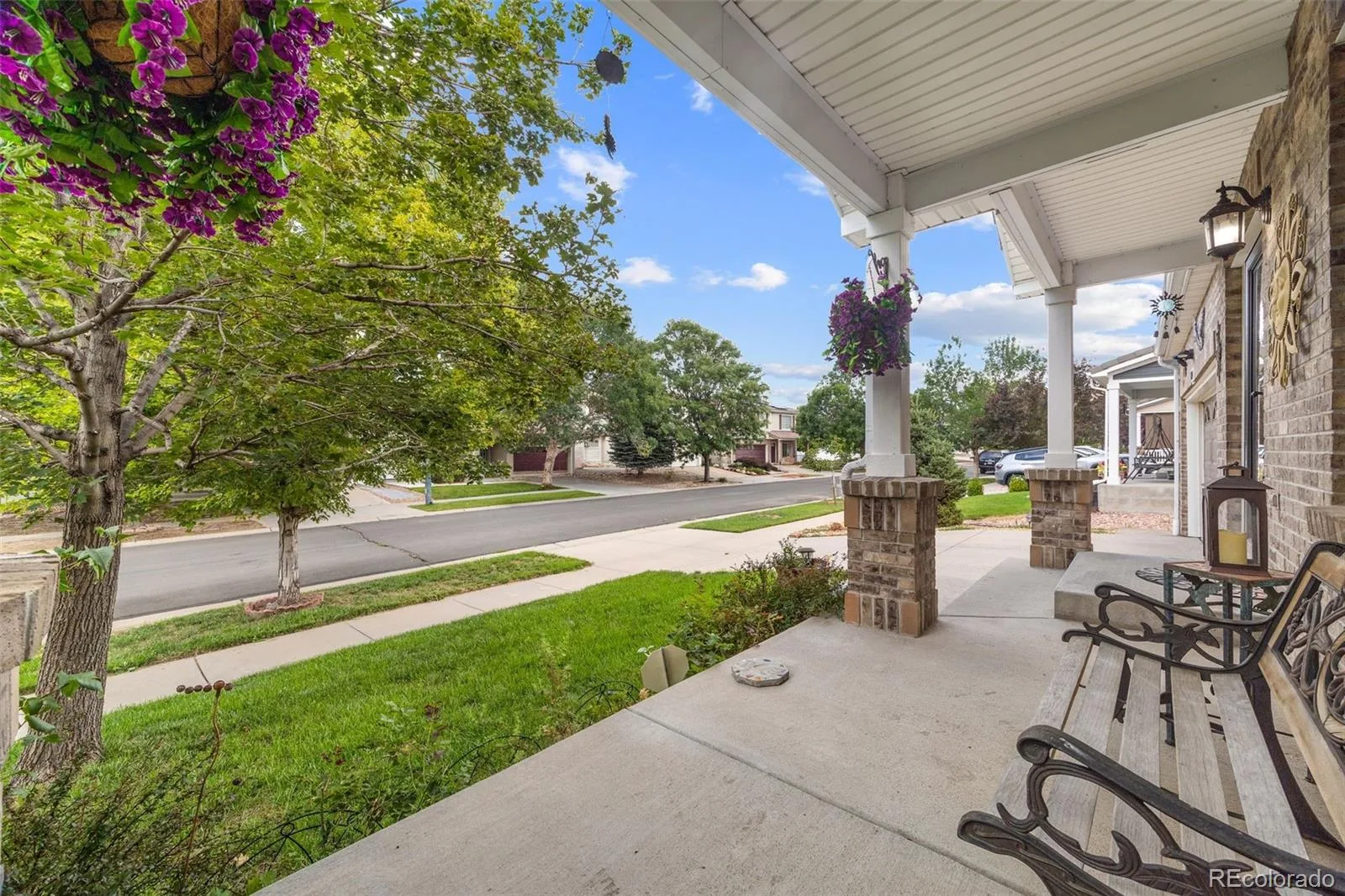 18944 Burlington Place Denver CO 80249 | MLS #REC6688545 09222026141110 1600 4
