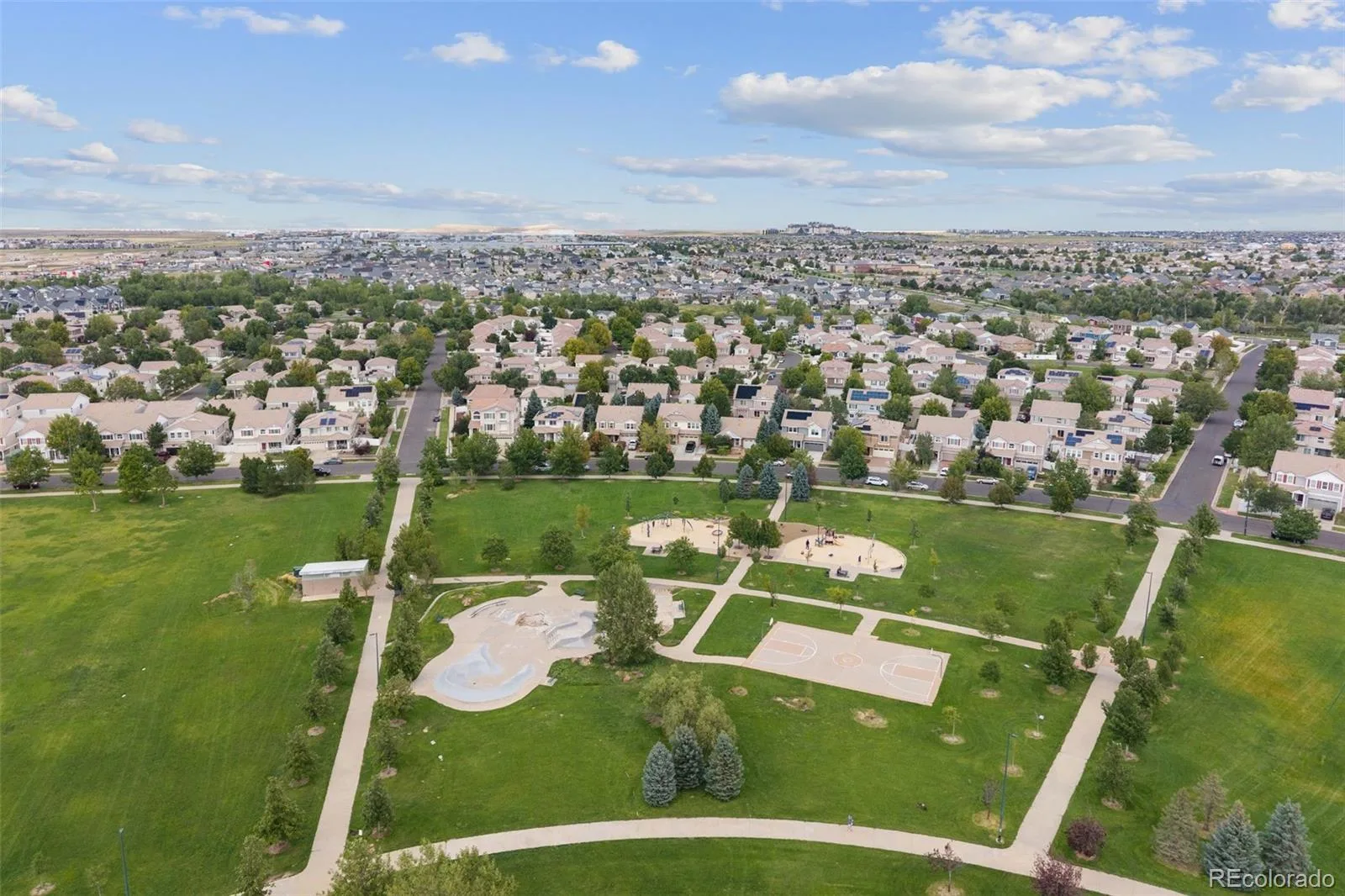 18944 Burlington Place Denver CO 80249 | MLS #REC6688545 09222026141110 1600 44