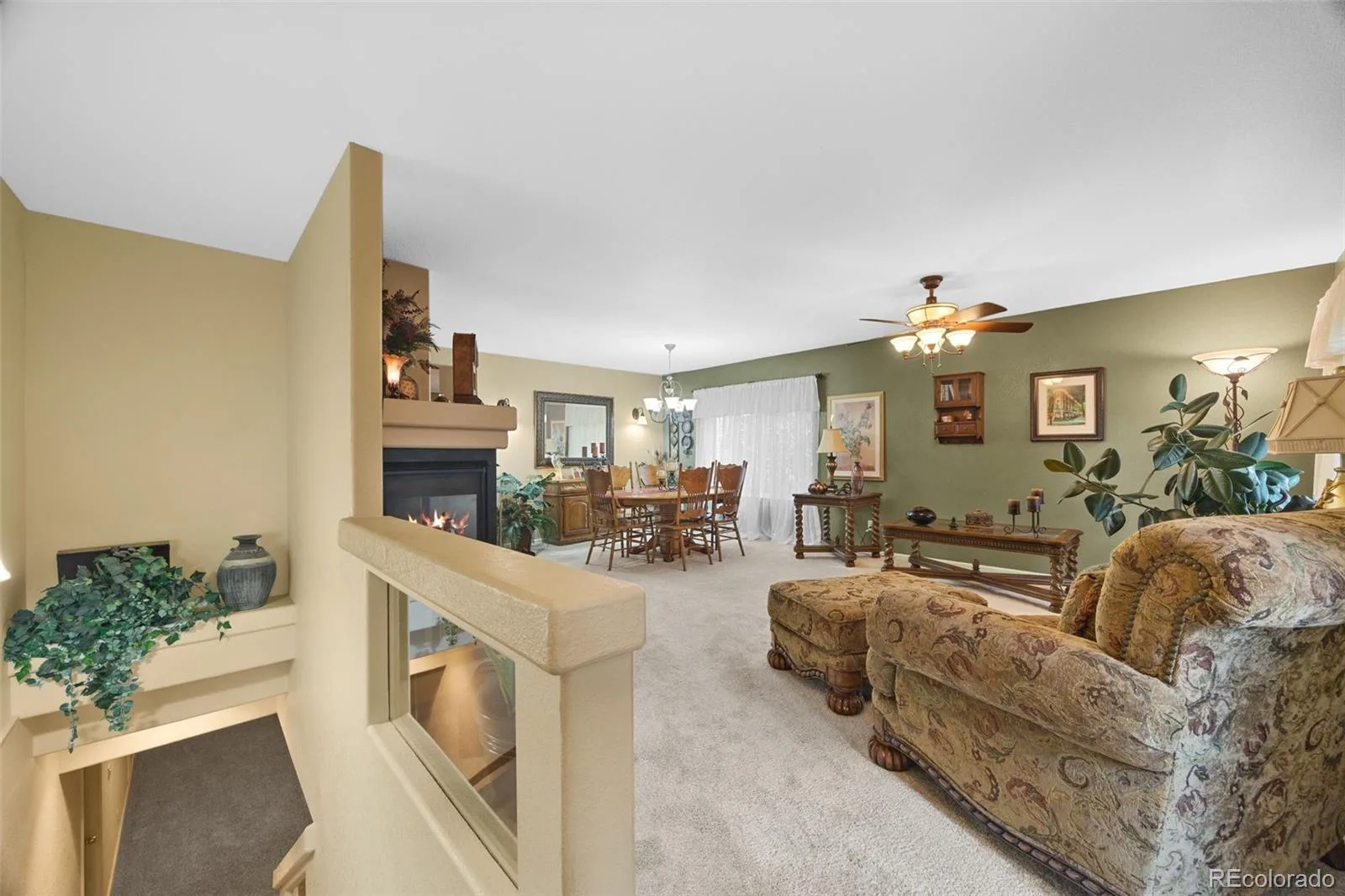 18944 Burlington Place Denver CO 80249 | MLS #REC6688545 09222026141110 1600 6