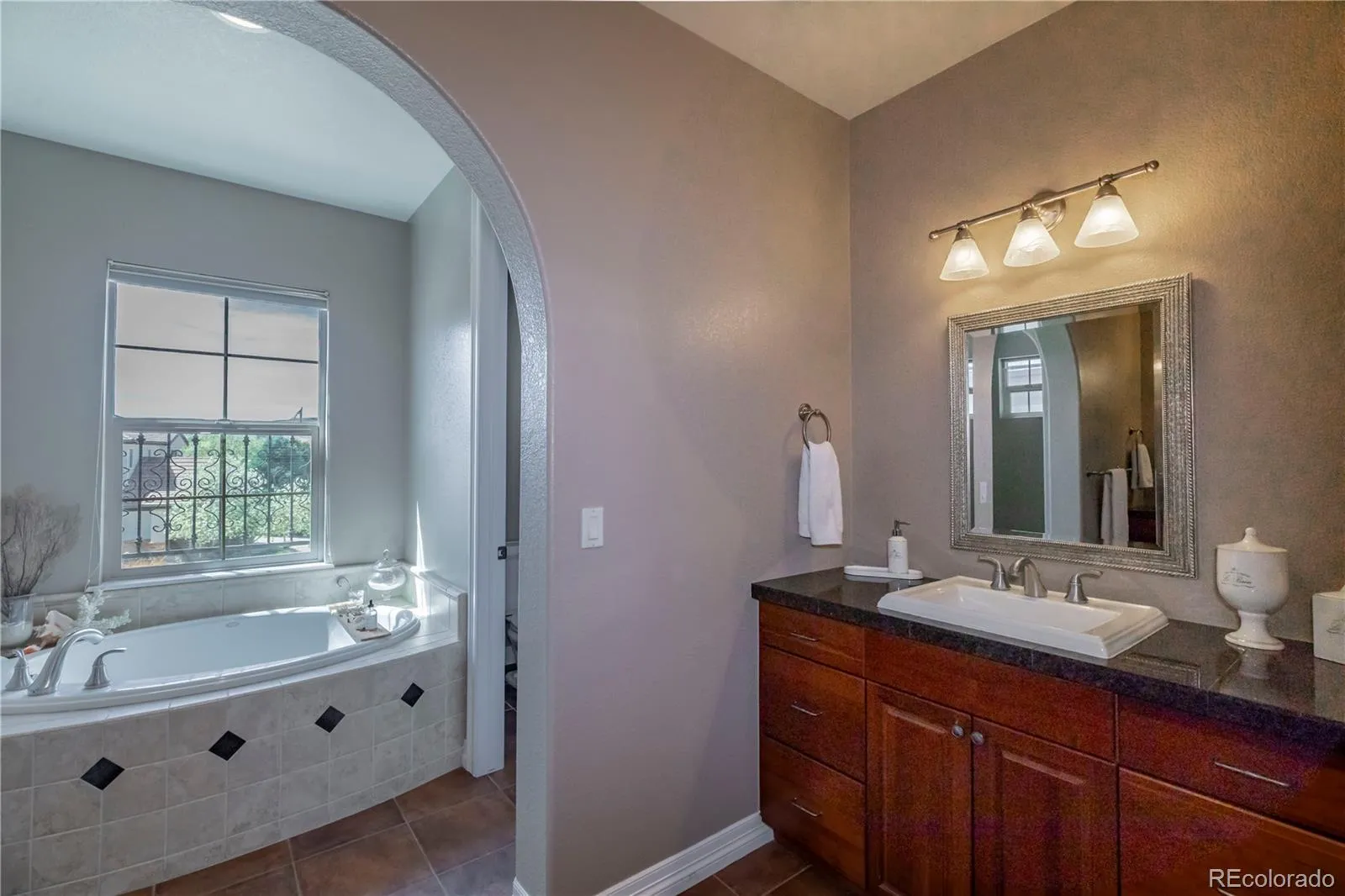 04062026144711 1600 17