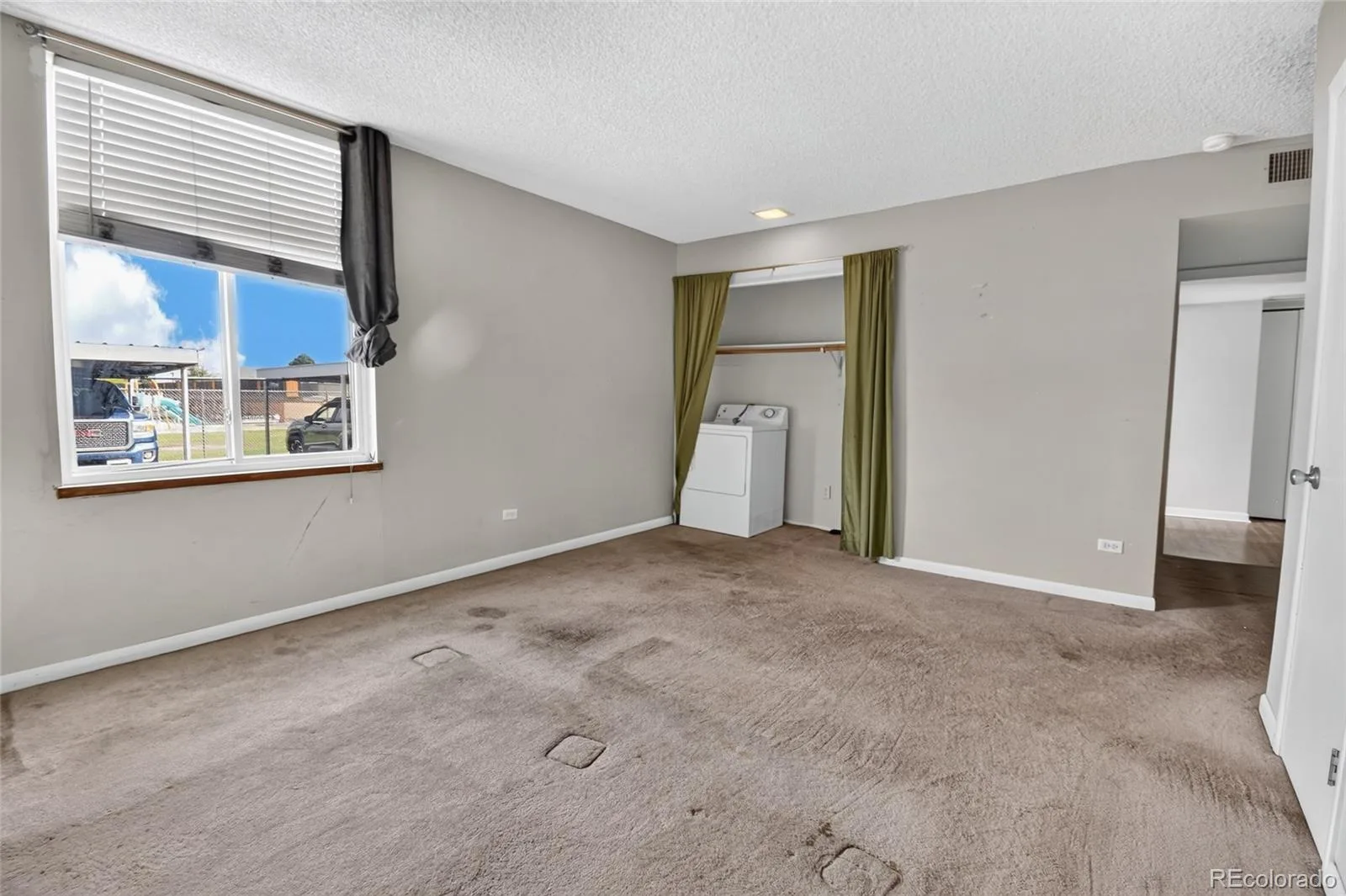 3309 S Monaco Street Parkway #A Denver CO 80222 | MLS #REC6690334 09252026010957 1600 12