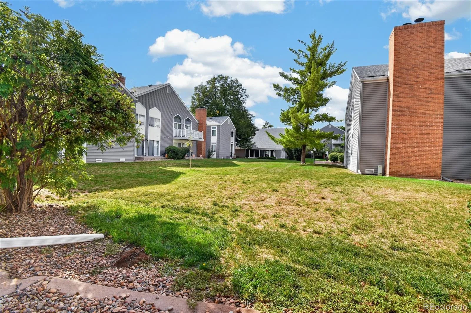 3309 S Monaco Street Parkway #A Denver CO 80222 | MLS #REC6690334 09252026010957 1600 21