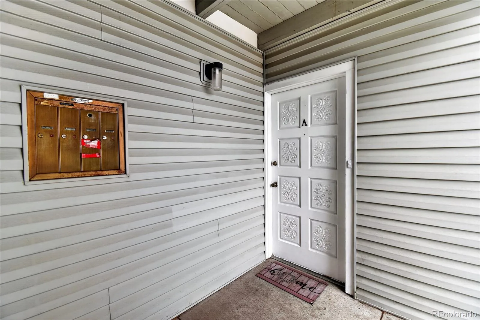 3309 S Monaco Street Parkway #A Denver CO 80222 | MLS #REC6690334 09252026010957 1600 3