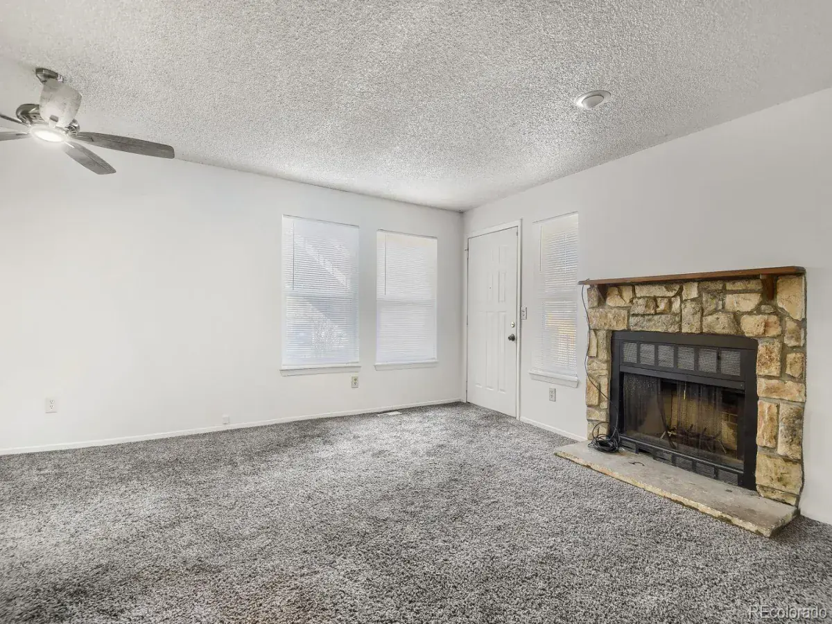 922 S Dearborn Way #5 Aurora CO 80012 MLS #REC6690772 03042026024628 1200 3