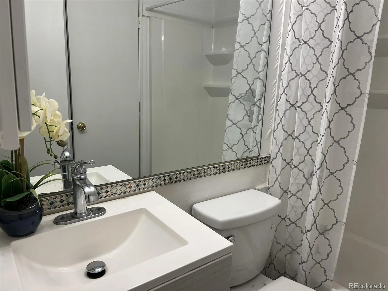 922 S Dearborn Way #5 Aurora CO 80012 | MLS #REC6690772 08132026212731 1600 13