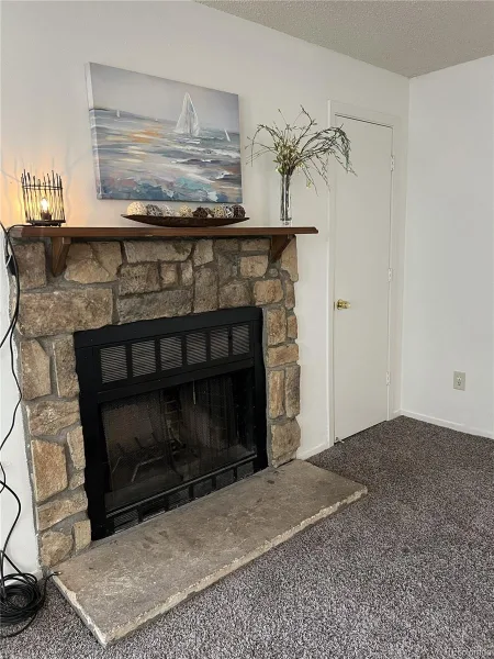 922 S Dearborn Way #5 Aurora CO 80012 | MLS #REC6690772 08132026212731 800 11