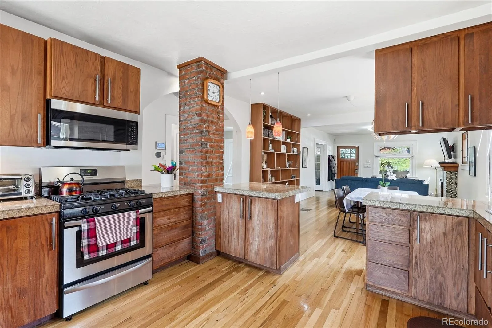2391 Holly Street Denver CO 80207 MLS #REC6692848 05012026061648 1600 11